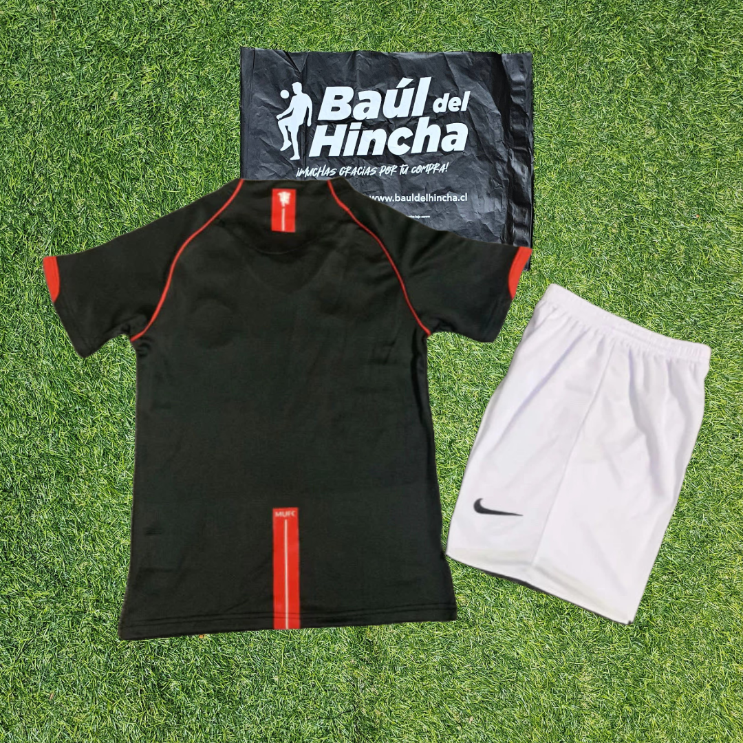 Kit Manchester United Visita 2007-2008 Versión Retro Infantil Niño