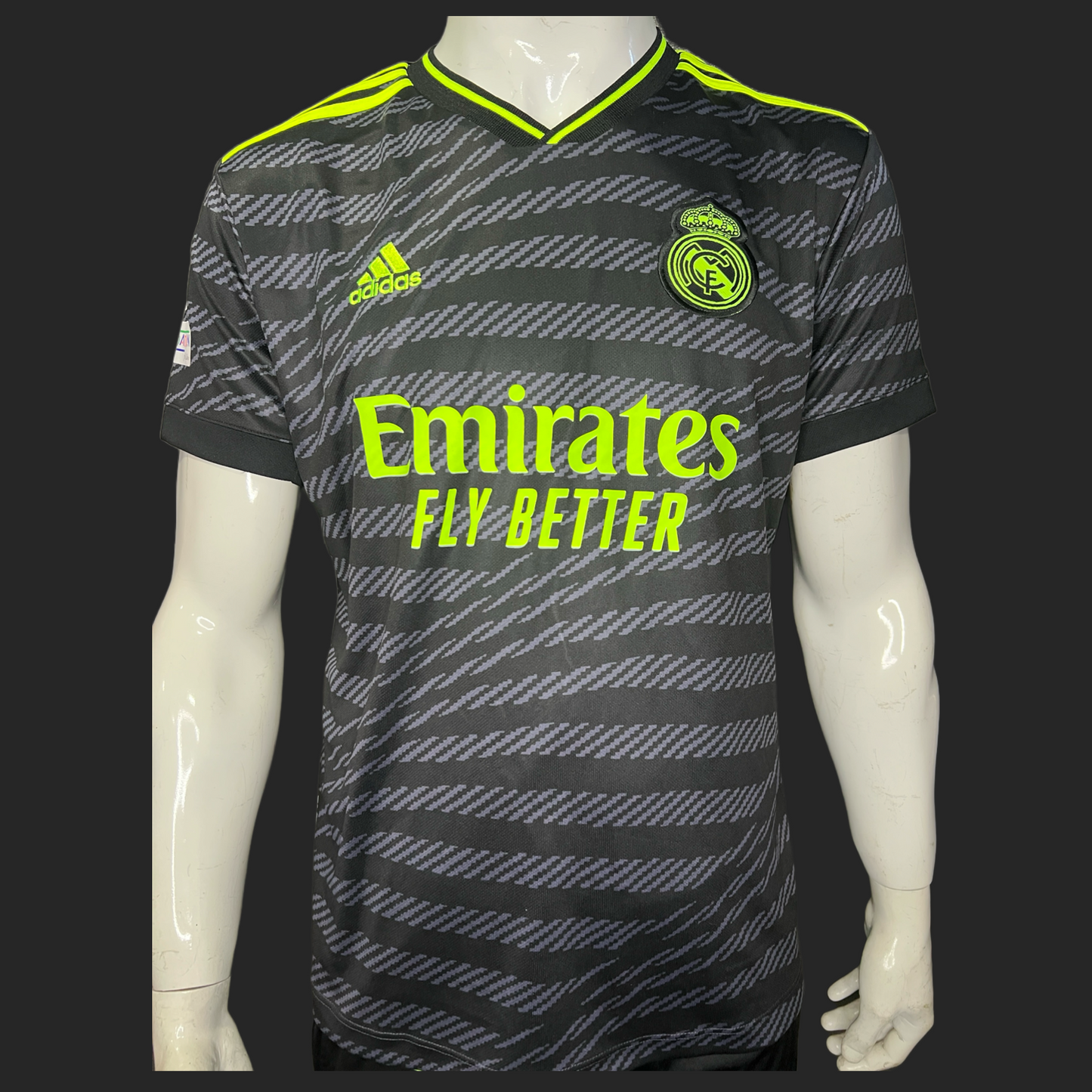 Camiseta Real Madrid Benzema Tercera 2022-2023 version fan