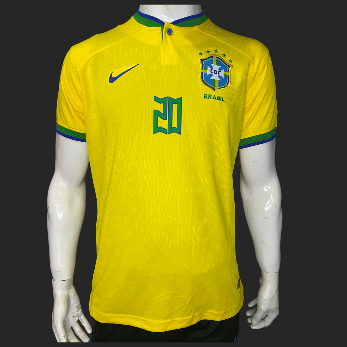 Camiseta Brasil Local Vini Jr 2023 Versión Fan