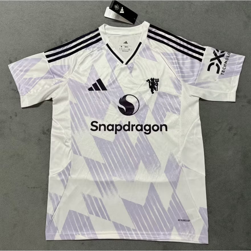 Camiseta MANCHESTER UNITED VISITA 2025-2026 Version Fan