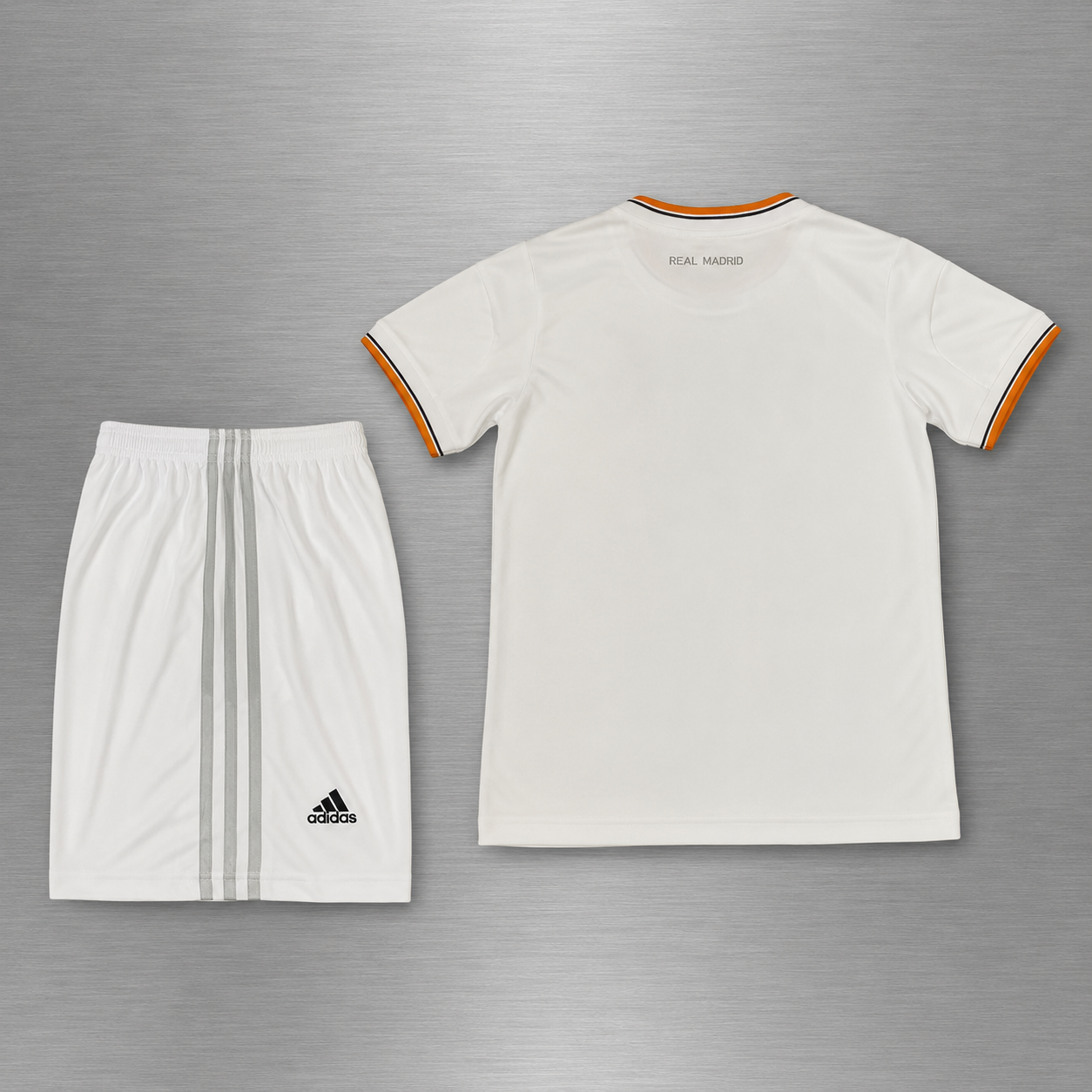 Kit Real Madrid Local 2013-2014 Versión Retro Infantil Niño