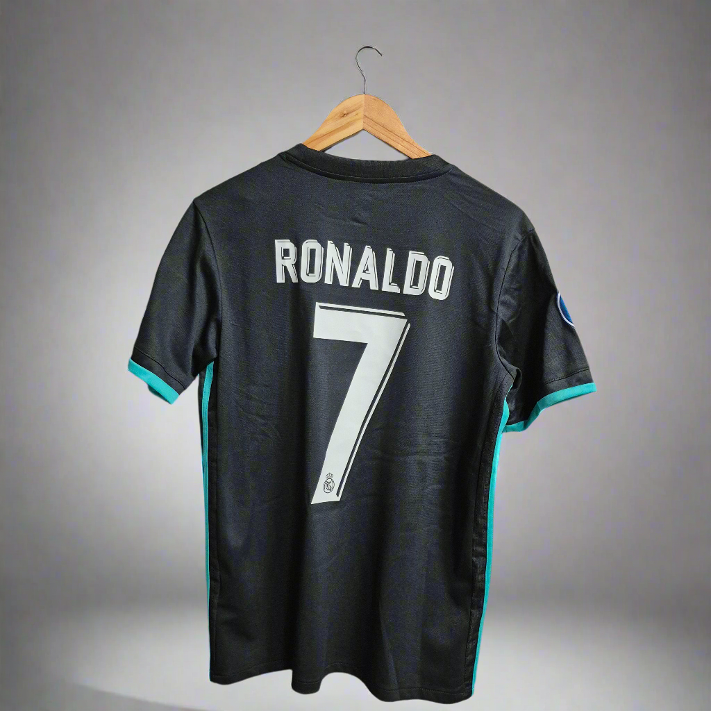 Camiseta Real Madrid Visita 2017-2018 Versión Retro