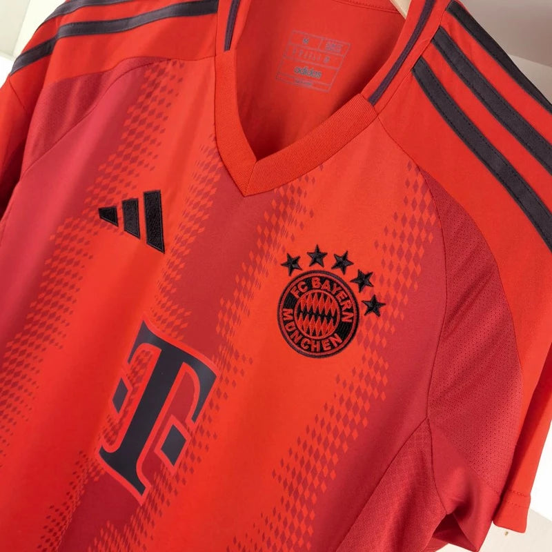 Camiseta Bayern Múnich Local 2024-2025 Versión Fan