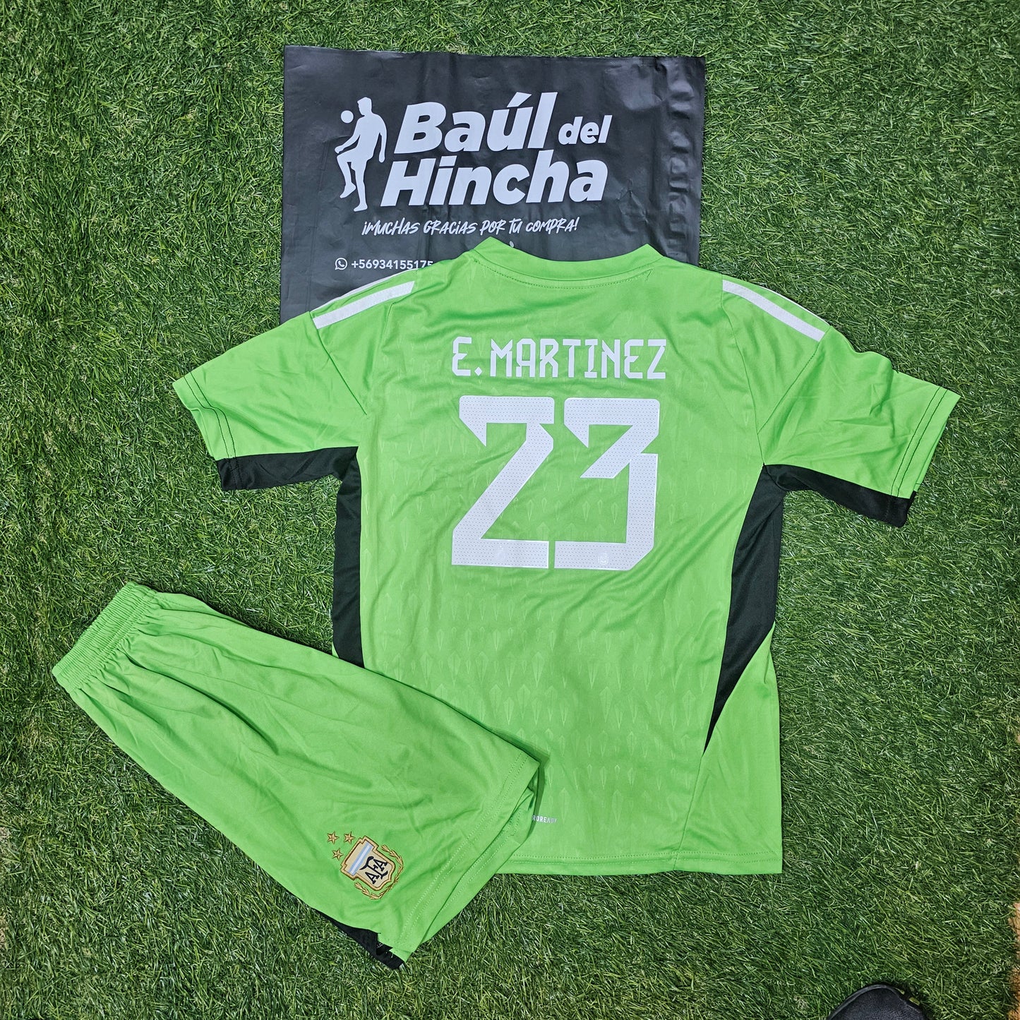 Kit Argentina Portero 2023-2024 Versión Infantil Niño