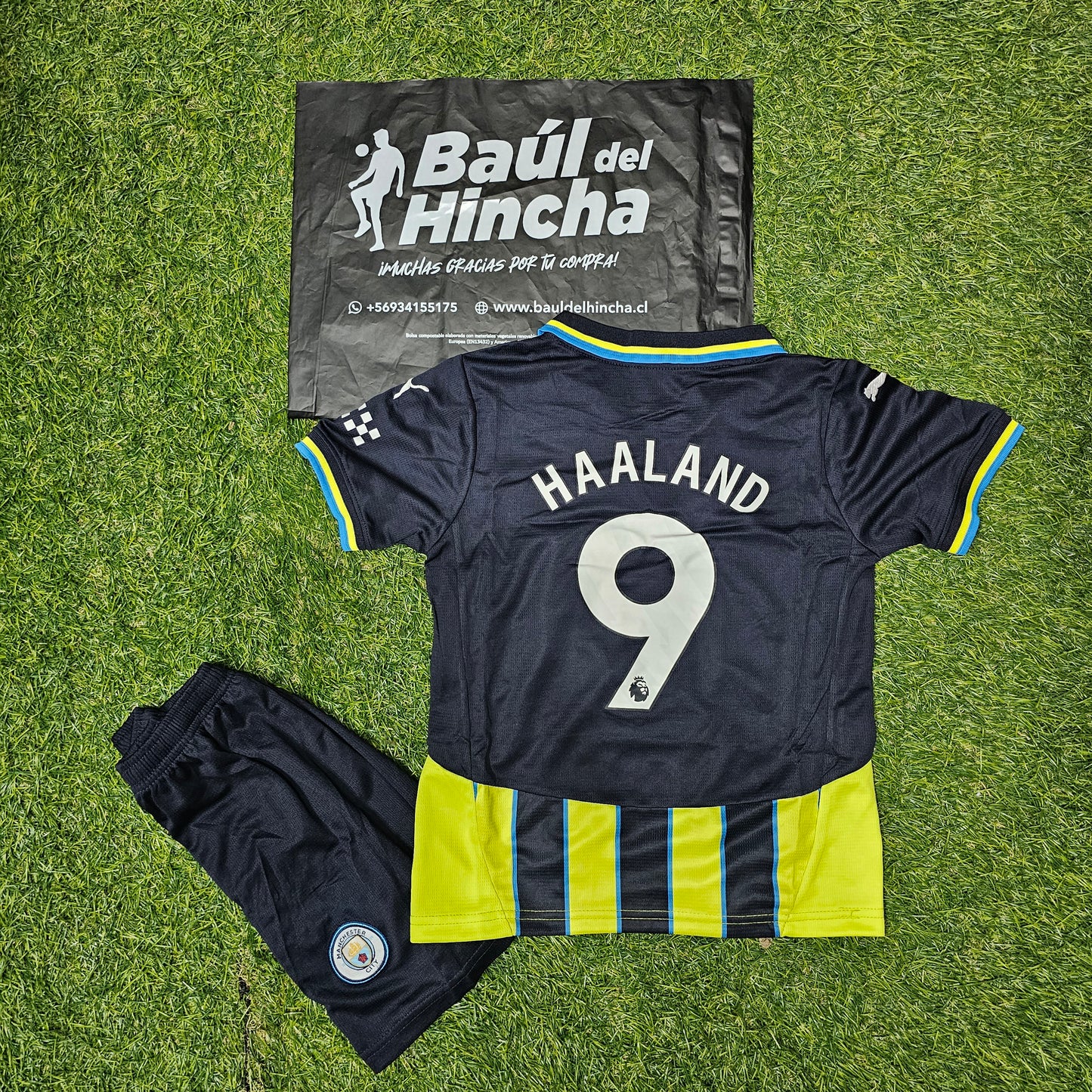 Kit Manchester City visita Niño 2024/25