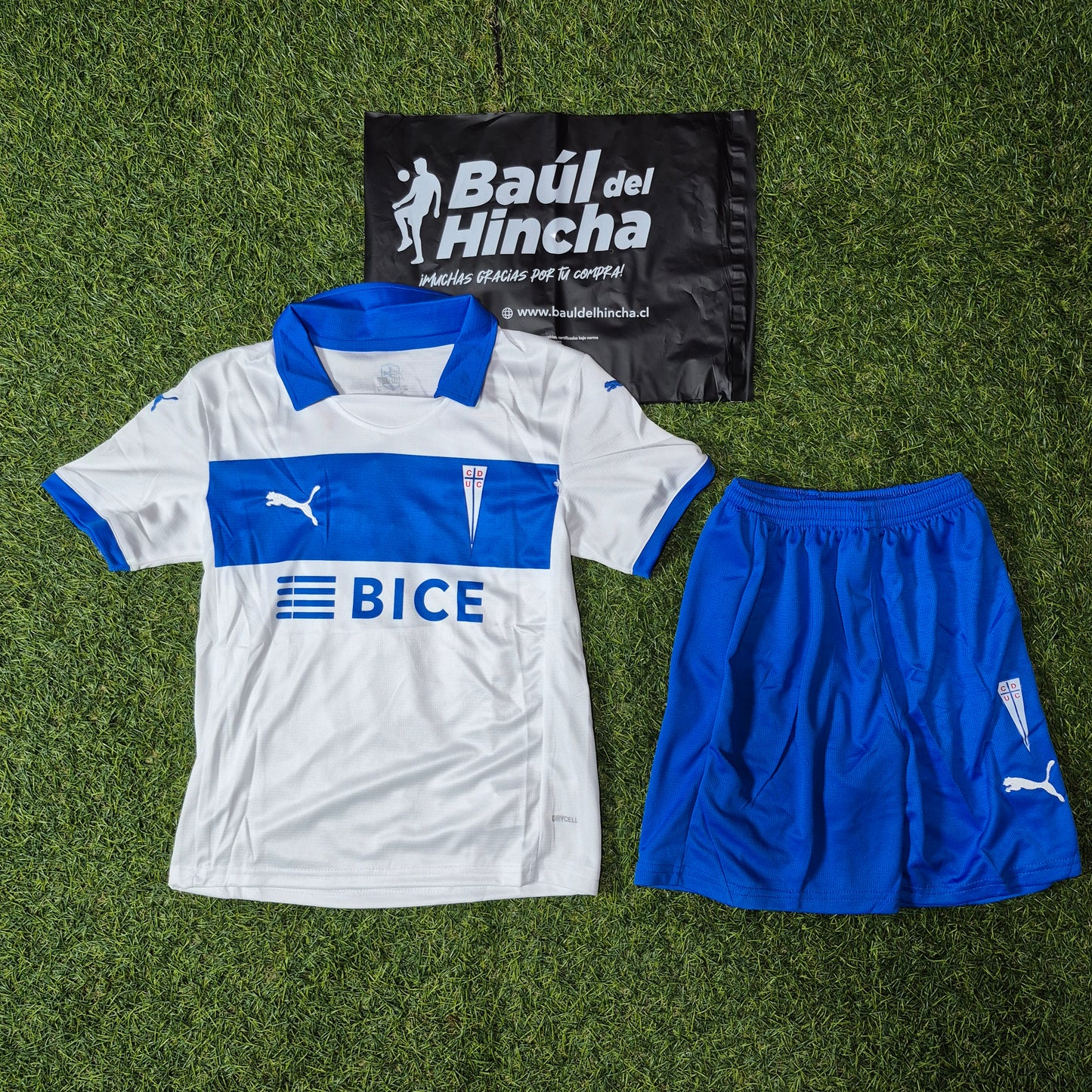 Kit Universidad catolica 2025-2026 NIÑO