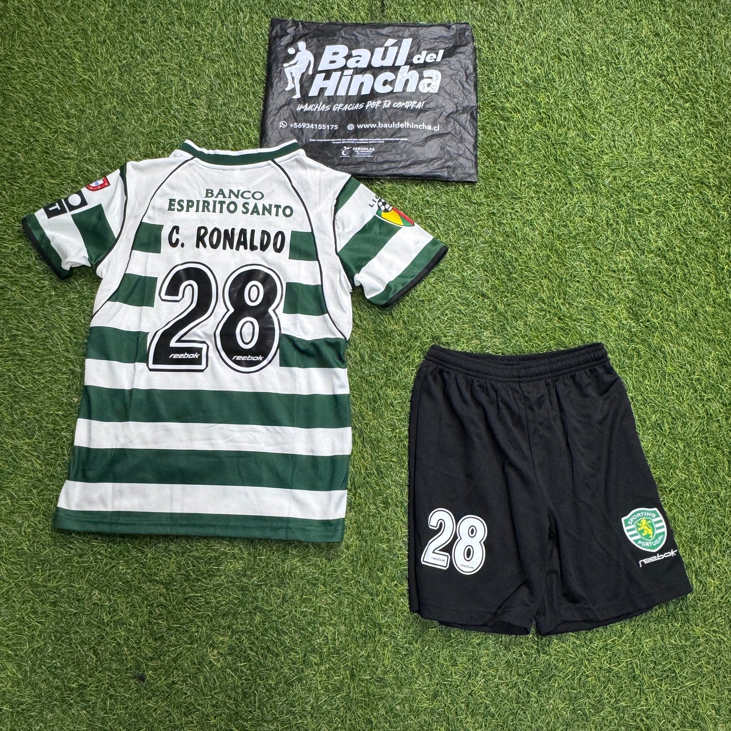 Kit  Sporting Lisboa Local 2001-2003 niño Retro