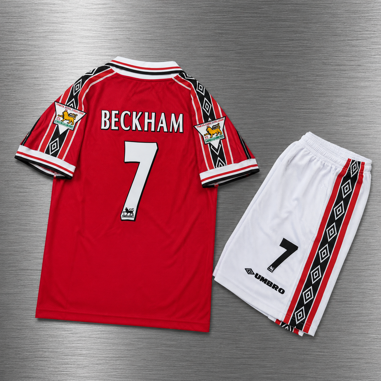 Kit Manchester United Local 1998-1999 Versión Retro Infantil Niño