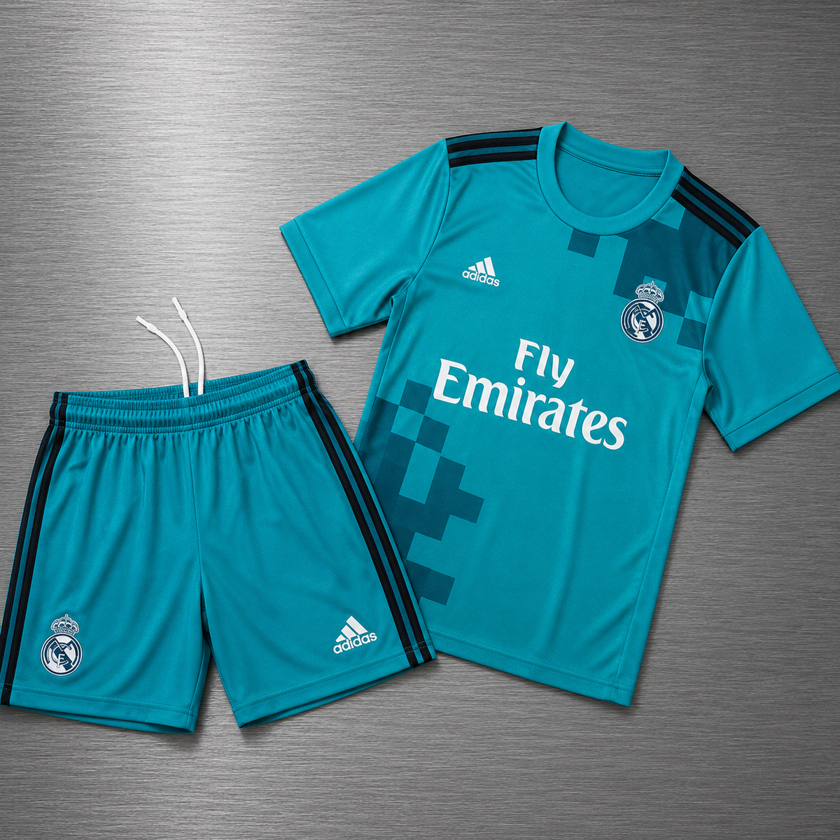 Kit Real Madrid Tercera 2017-2018 Versión Infantil Niño Retro