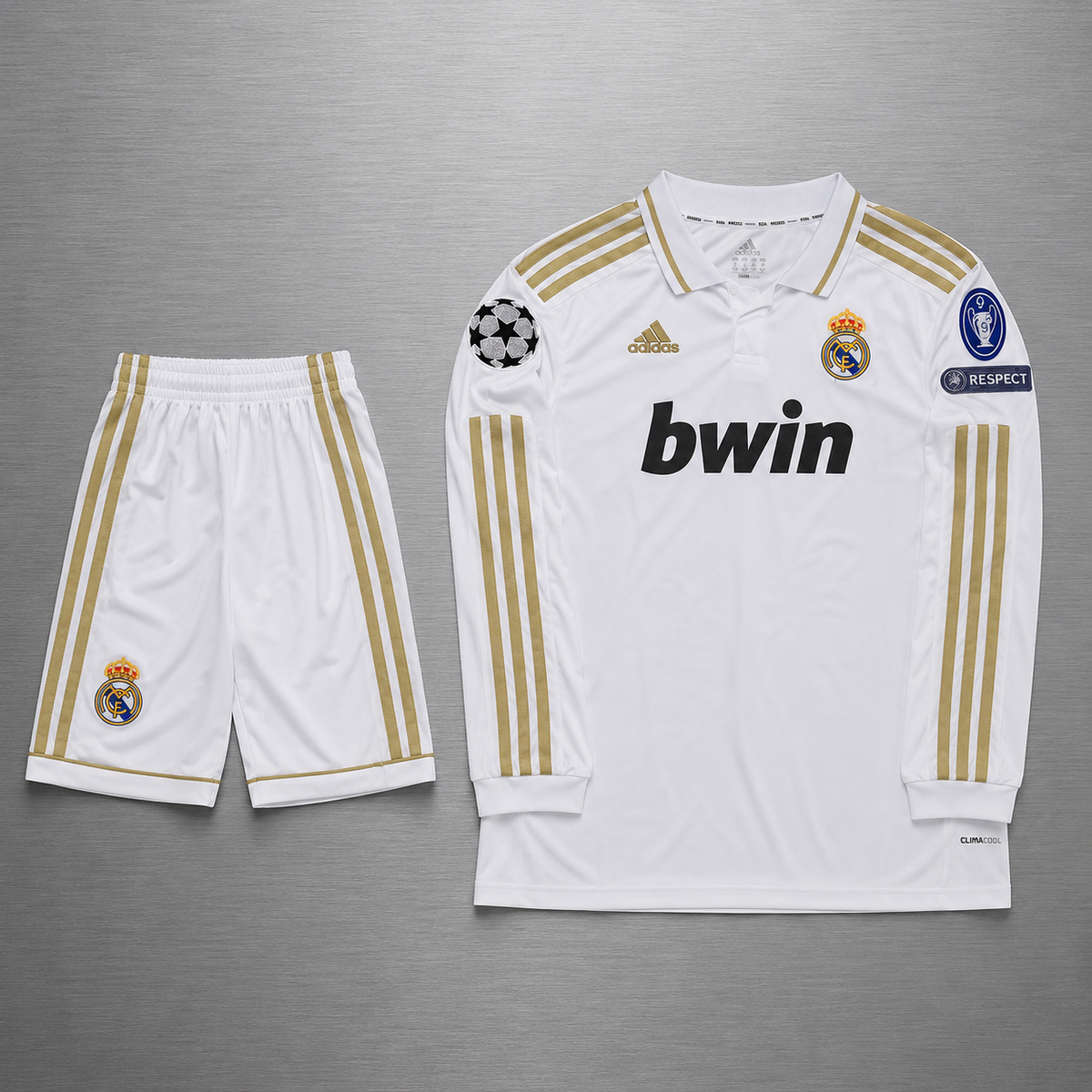 Kit Real Madrid Local Manga Larga 2011-2012 Versión Infantil Niño Retro