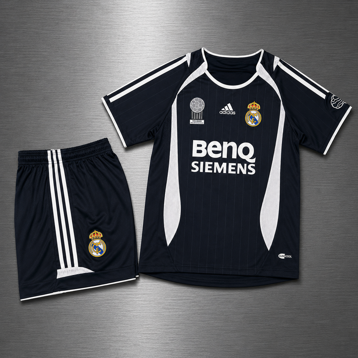 Kit Real Madrid Visita 2006-2007 Versión Retro Infantil Niño