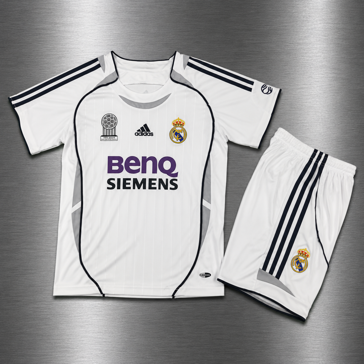 Kit Real Madrid local 2006-2007  Versión Infantil Niño Retro