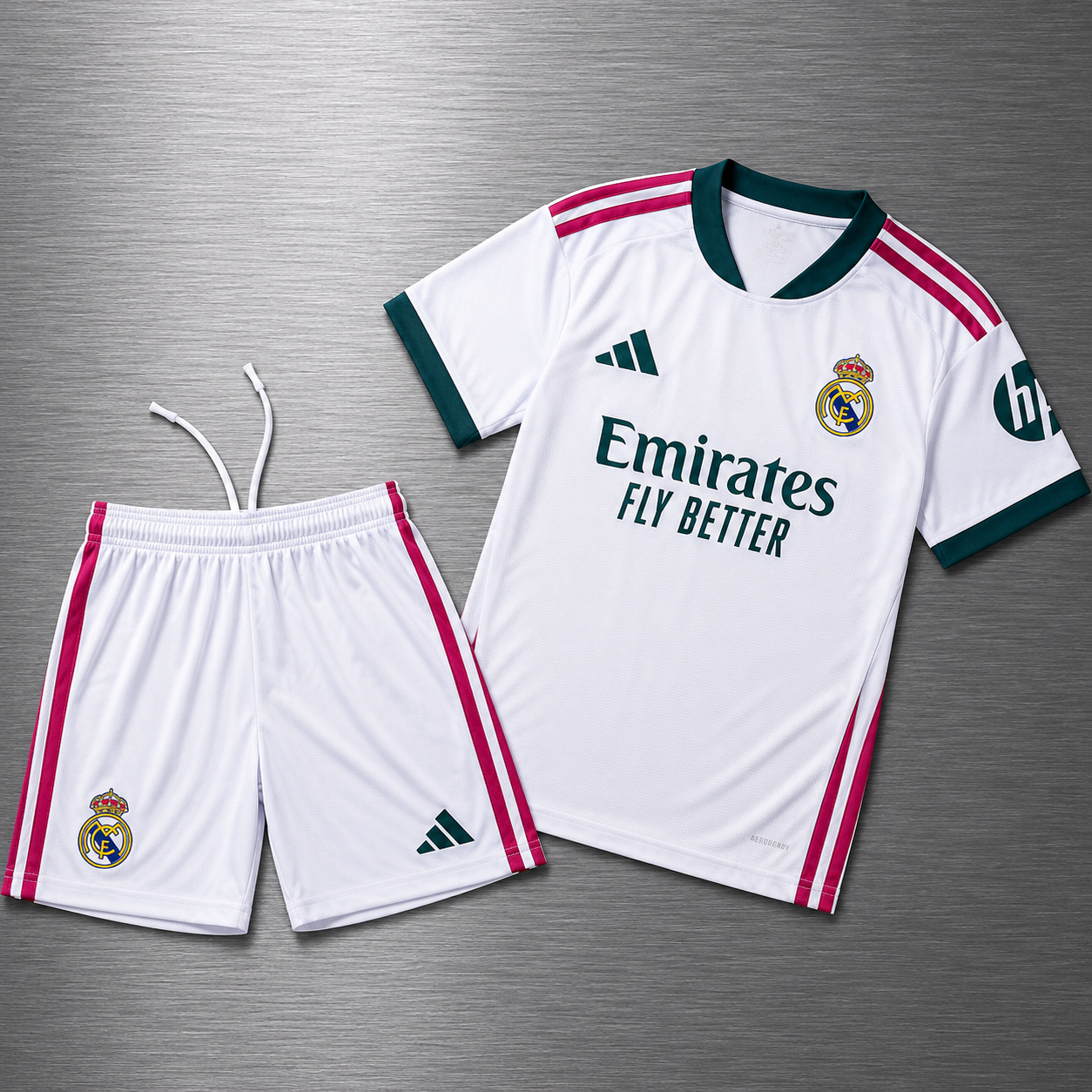 Kit Real Madrid  Local  2026/2027 Versión Infantil Niño