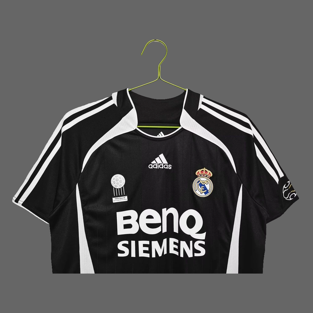 Camiseta Real Madrid Visita 2006/07 RETRO