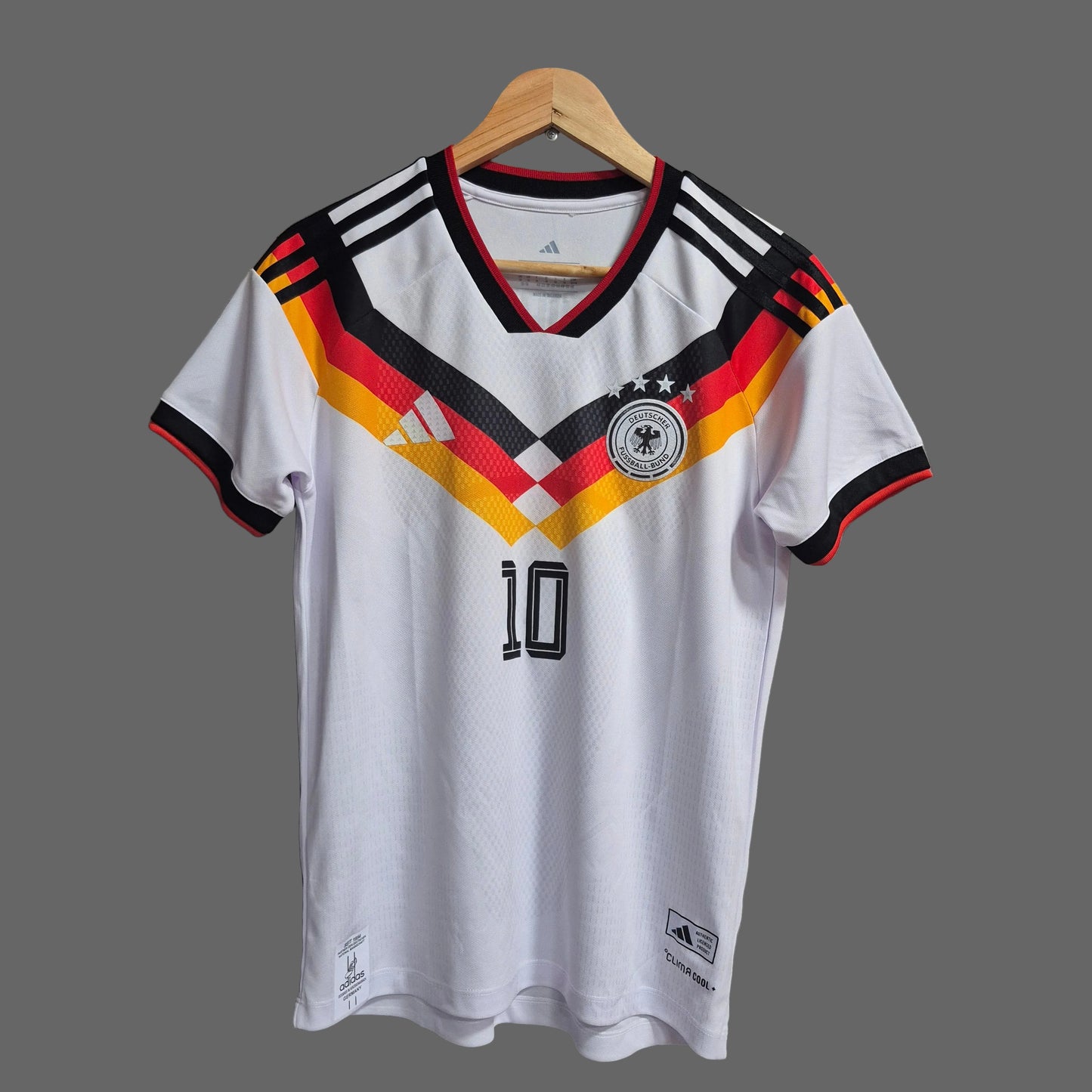 Camiseta Alemania Local Mundial 2026 Versión Básica