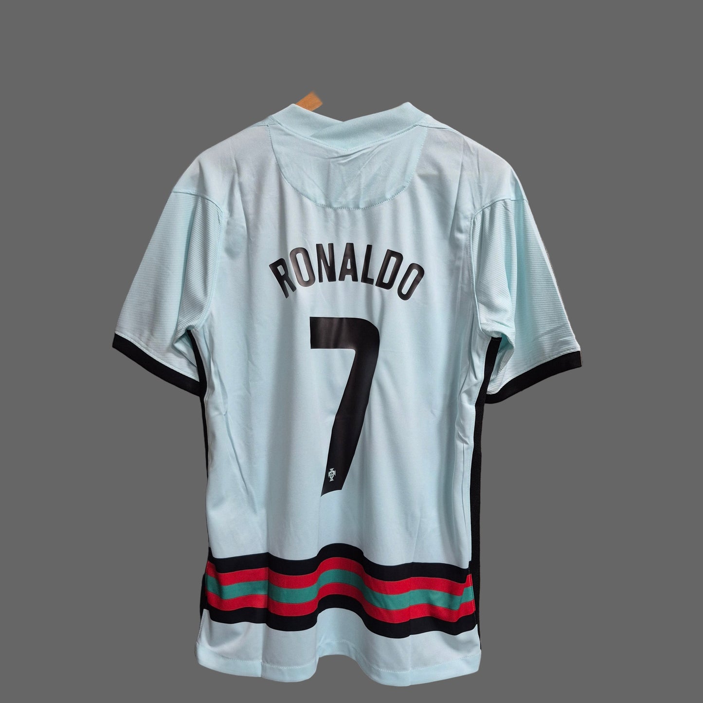 Camiseta Portugal Visita 2020 Versión Retro Fan